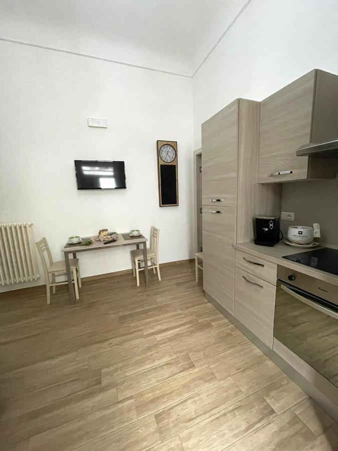 Cas'Elisa Apartment Cisternino Exterior photo